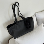 Everyday Big Shopper Tote — вместительная сумка для активных будней