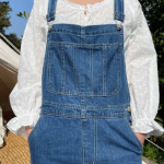 Джинсовый комбинезон-оверол с широкими штанинами