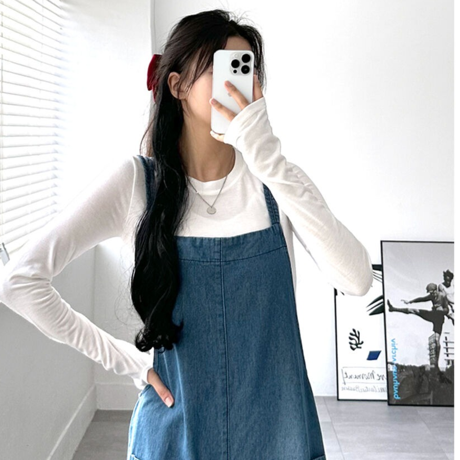 Джинсовый комбинезон на подтяжках с широкими штанинами