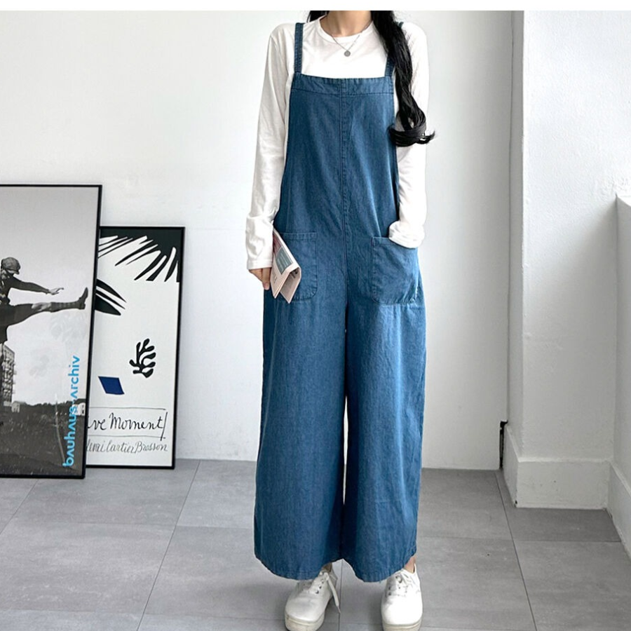 Джинсовый комбинезон на подтяжках с широкими штанинами