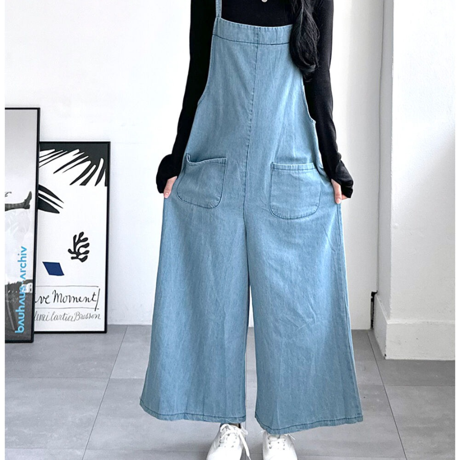 Джинсовый комбинезон на подтяжках с широкими штанинами