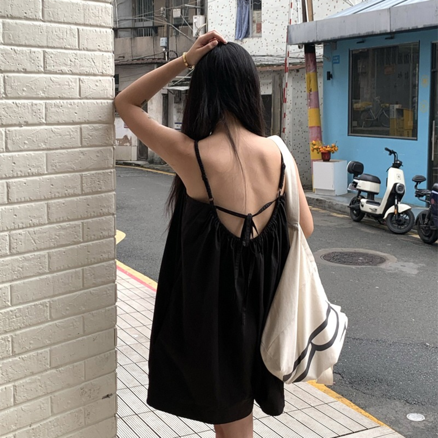 Летний комбинезон на бретелях