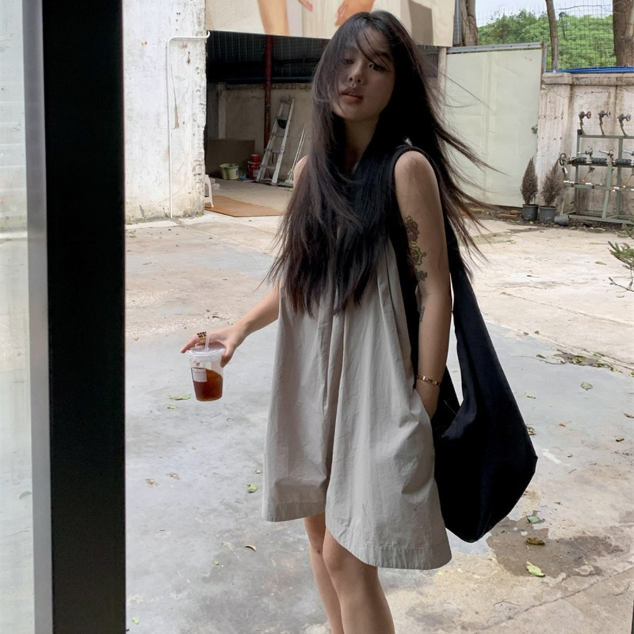 Летний комбинезон на бретелях