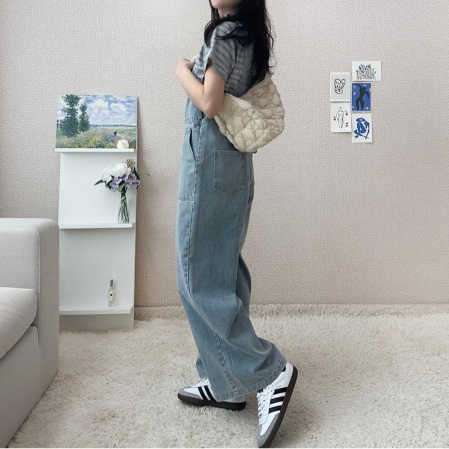 Летний комбинезон из денима с подтяжками