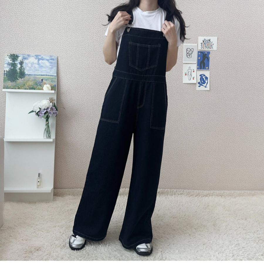 Летний комбинезон из денима с подтяжками