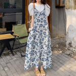 Цветочный летний комбинезон с пышными рукавами и V-образным вырезом