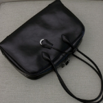 Clair Cowhide Boston Shoulder Bag — деловая строгость в стильной форме