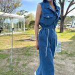 Джинсовый комбинезон с широкими брюками и регулируемой талией на шнурке