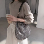 Silver Mesh Tote Bag — блеск и стиль для ярких образов