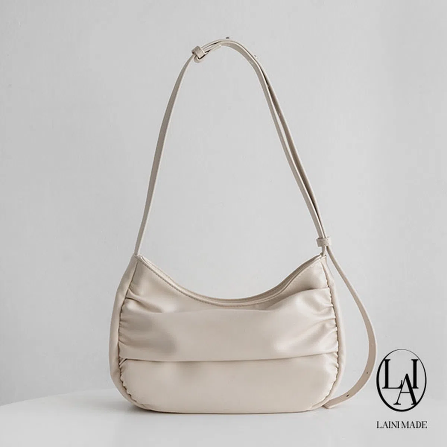 Front Pleated Shirring Shoulder Bag — акцент на фактуру и повседневную элегантность