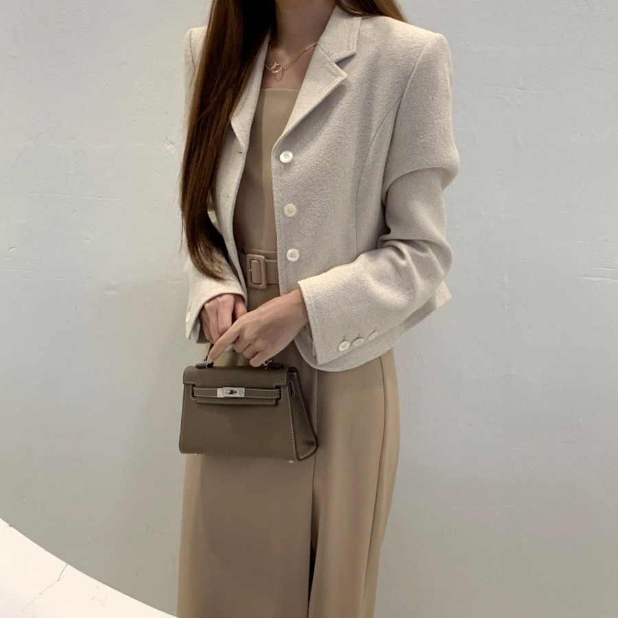 Комбинезон-платье миди с поясом и бюстье-верхом