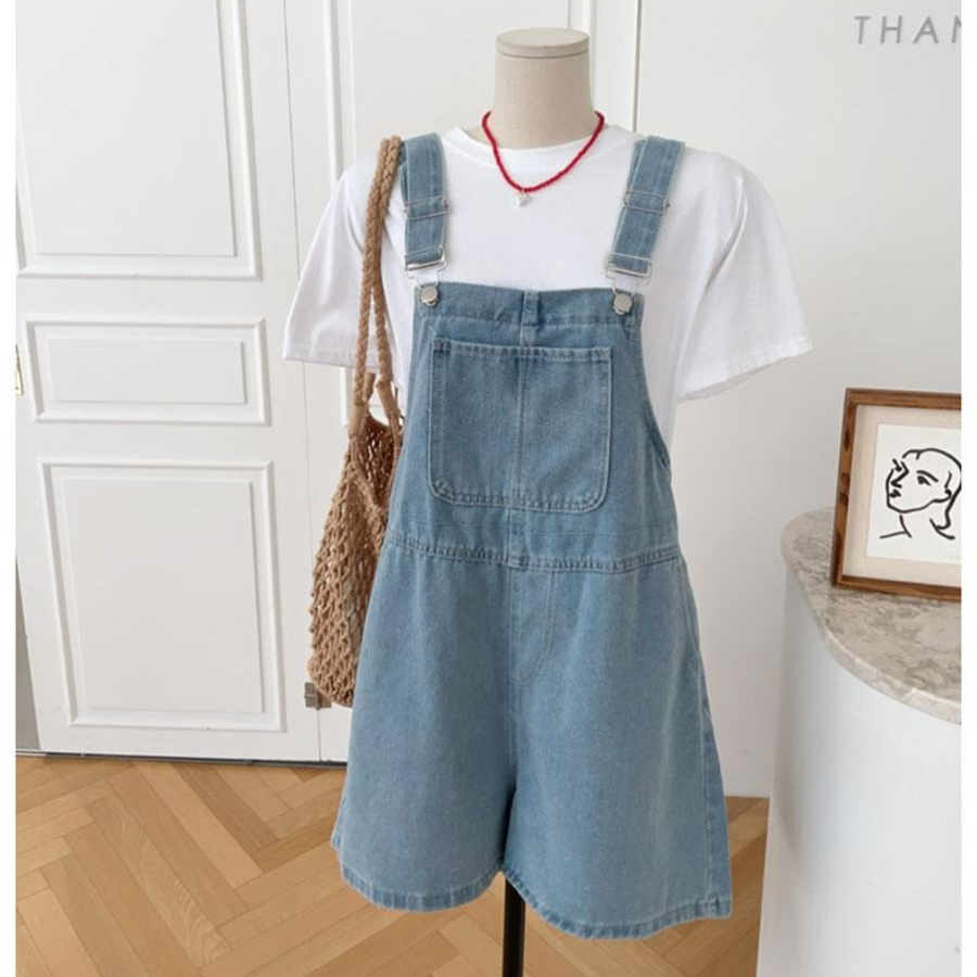 Мини-комбинезон с регулируемыми бретелями и контрастной строчкой