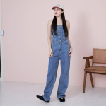 Джинсовый комбинезон с открытыми плечами «LiveMe»