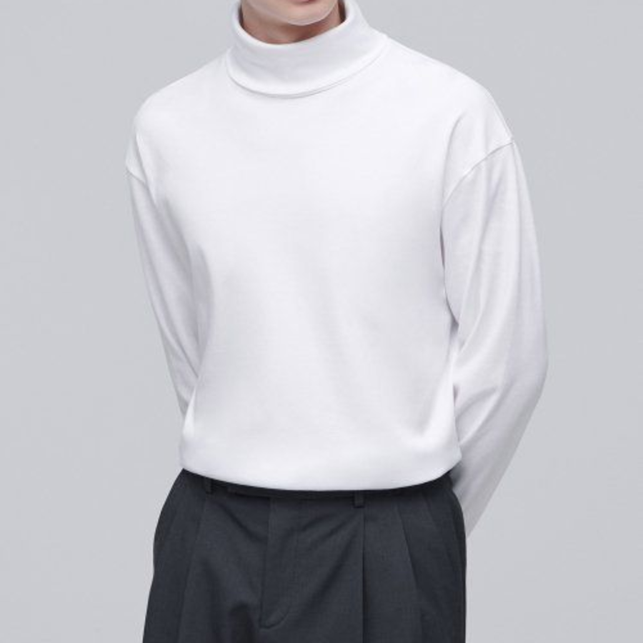 Relaxed Turtleneck Long Sleeve T-Shirt [White]