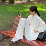 Return Half Windbreaker