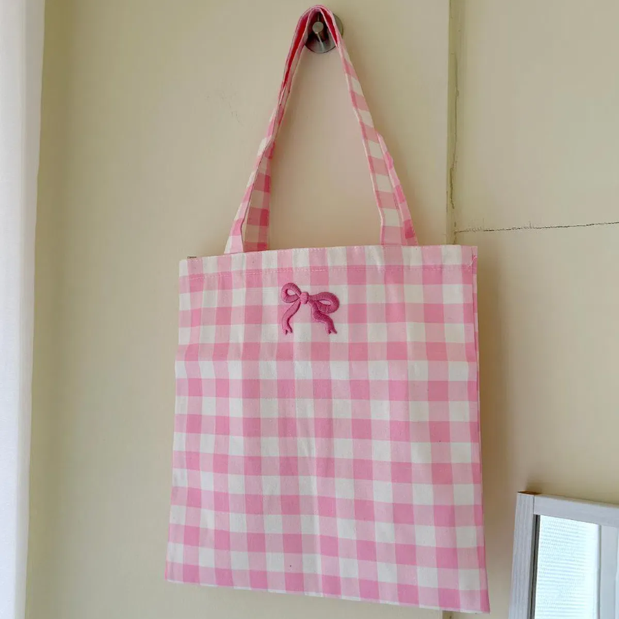 Ribbon Check Eco Bag — нежный акцент в повседневном образе