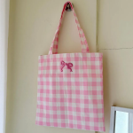 Ribbon Check Eco Bag — нежный акцент в повседневном образе