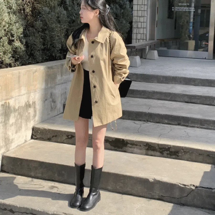 Tomi Loose Fit Half Trench Coat