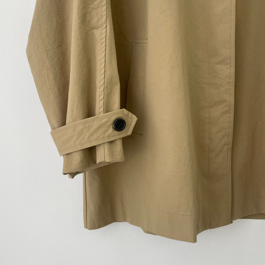 Tomi Loose Fit Half Trench Coat