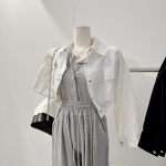 Summer CM Oversized Button Collar Crop Yasan