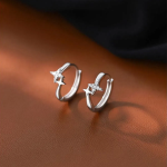 Мини-серьги с блестящими звёздами и замком одно касание