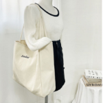 Atelier Embroidered Lettering Eco Bag — элегантный акцент на каждый день