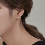 Серебряные серьги X-образной формы