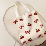 Cherry Ribbon Foldable Shoulder Eco Bag — очаровательная и практичная сумка на каждый день