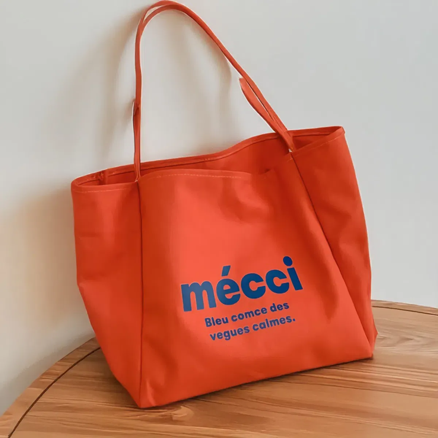 Merci Lettering Canvas Shoulder Eco Bag — акцент на простоту и стиль