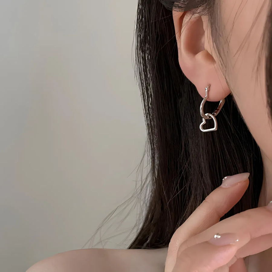 Асимметричные серьги с двойным сердцем и кольцом 2-в-1