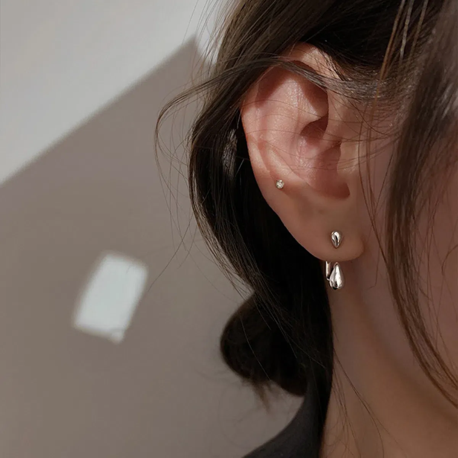 Серьги-капли с объёмными элементами