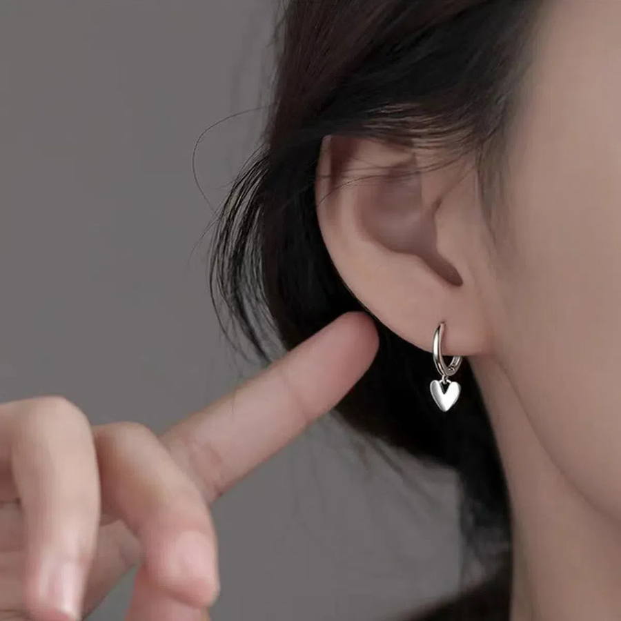 Серьги-кольца с подвесками в форме сердца и замком one-touch