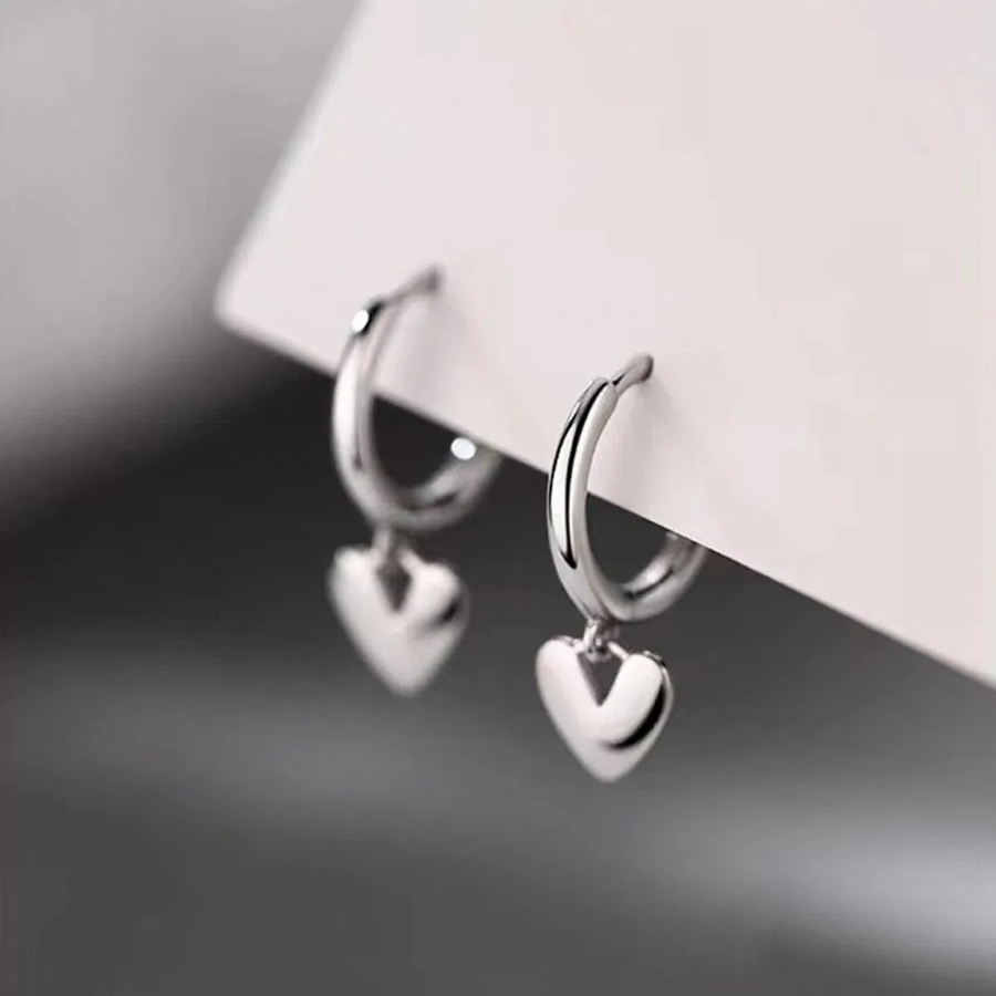 Серьги-кольца с подвесками в форме сердца и замком one-touch