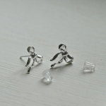 Серьги с серебряной лентой