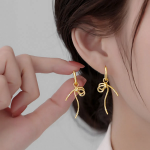 Серьги-кольца с бантиком на замке «один касание»