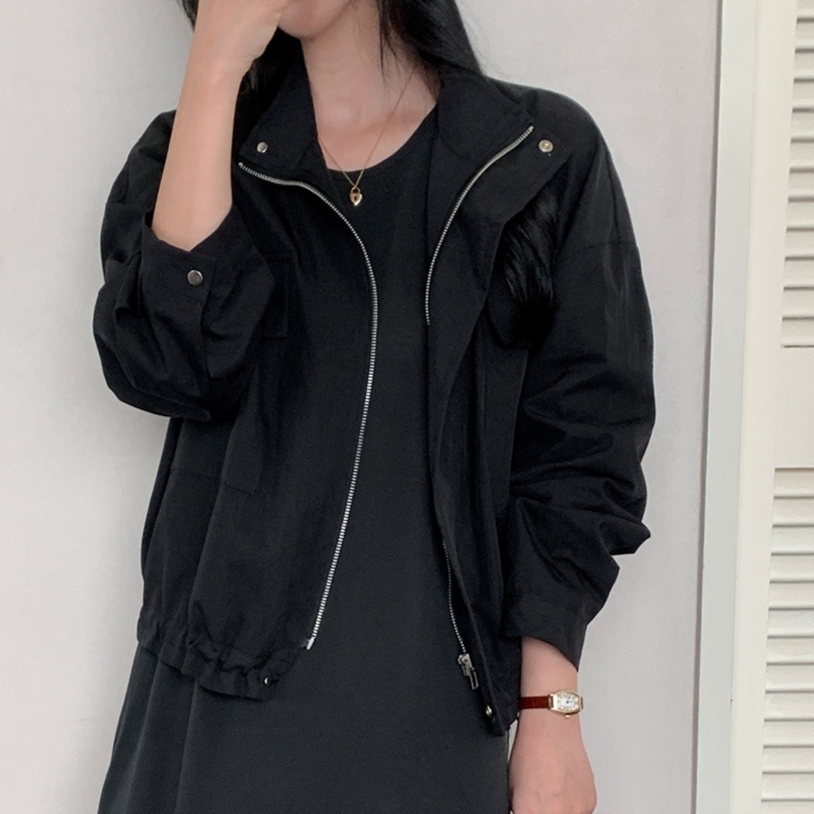 Nylon Zip-Up Safari Short Jacket