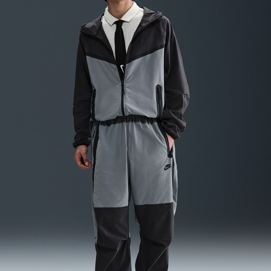 Nike Tech Windrunner Men's Woven Full-Zip Jacket