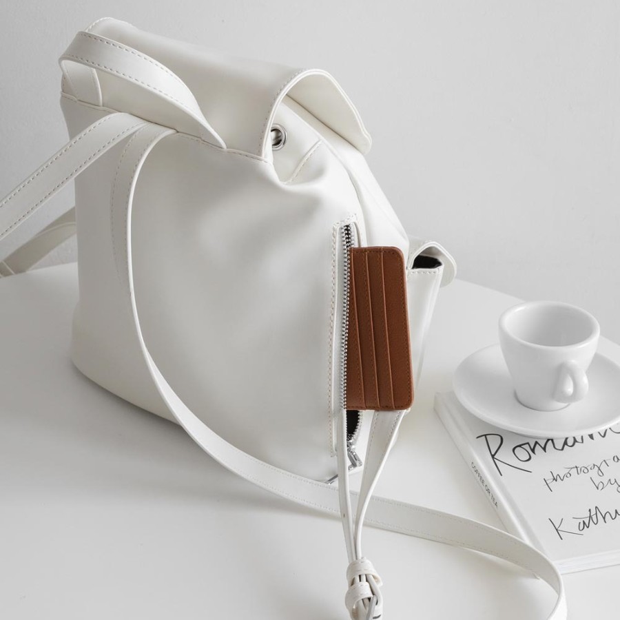 Self-Made Modern Leather Drawstring Backpack — современная интерпретация классики