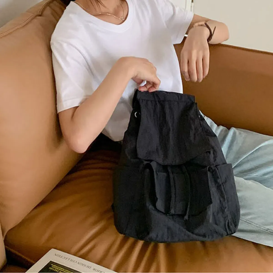 Crinkle Nylon Pocket Backpack — фактурный комфорт на каждый день