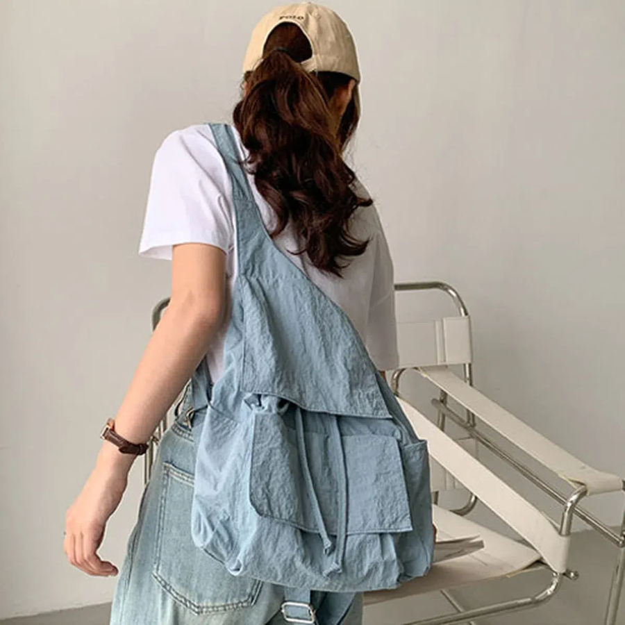 Crinkle Nylon Pocket Backpack — фактурный комфорт на каждый день