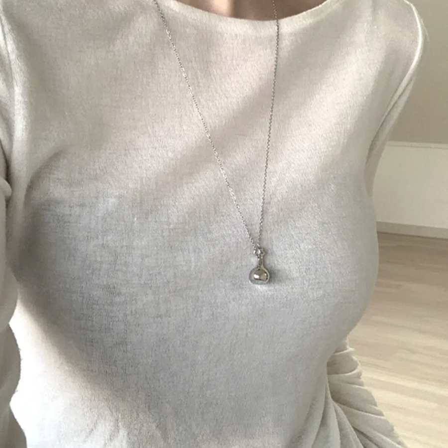 Серебристое длинное колье с подвеской-каплей из хирургической стали