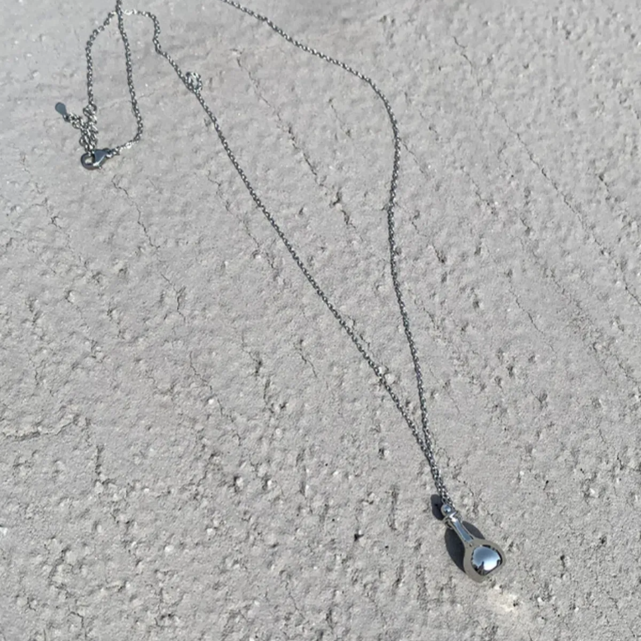 Серебристое длинное колье с подвеской-каплей из хирургической стали