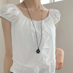 Длинное акриловое колье с цветочным подвесом и регулируемой длиной