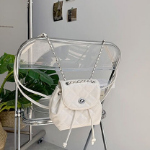 Luvin Chain Quilted Enamel Mini Backpack — глянцевый акцент с изысканным шиком