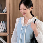 Серебряное колье из скрученной цепочки с шариками