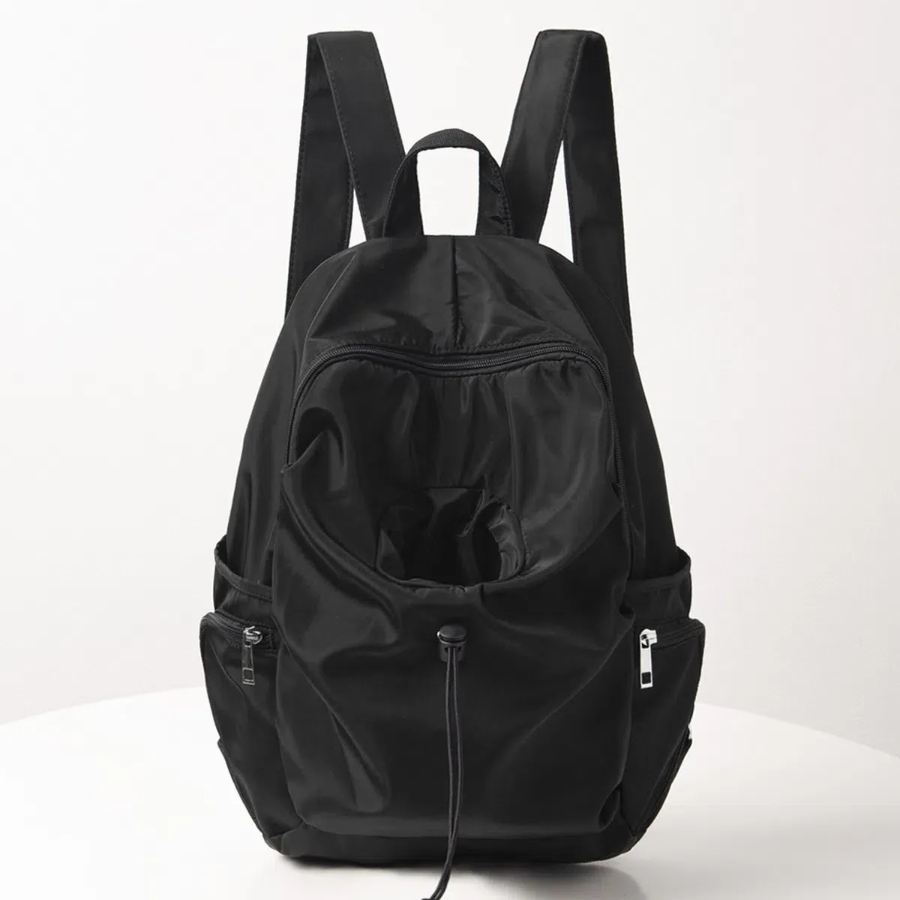 Tumbler String Casual Backpack — повседневный рюкзак с отделением для бутылки или термоса
