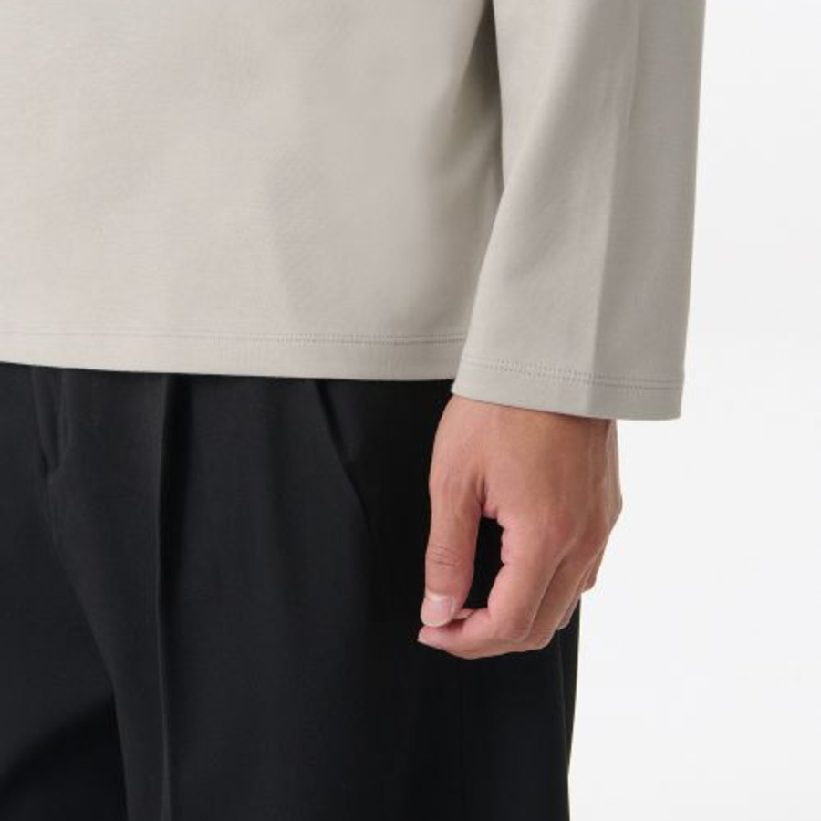 [HeatStandard] Turtle Neck Long Sleeve T-Shirt [Light Beige]