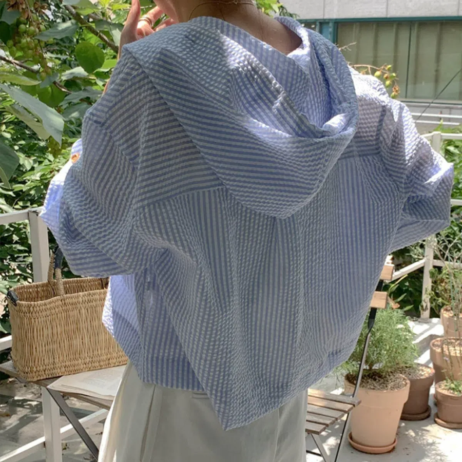 Russo – Stripe Semi-Crop Hood Shirt