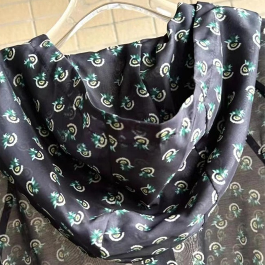 Tellia – Pattern Printed Sheer Hooded Windbreaker