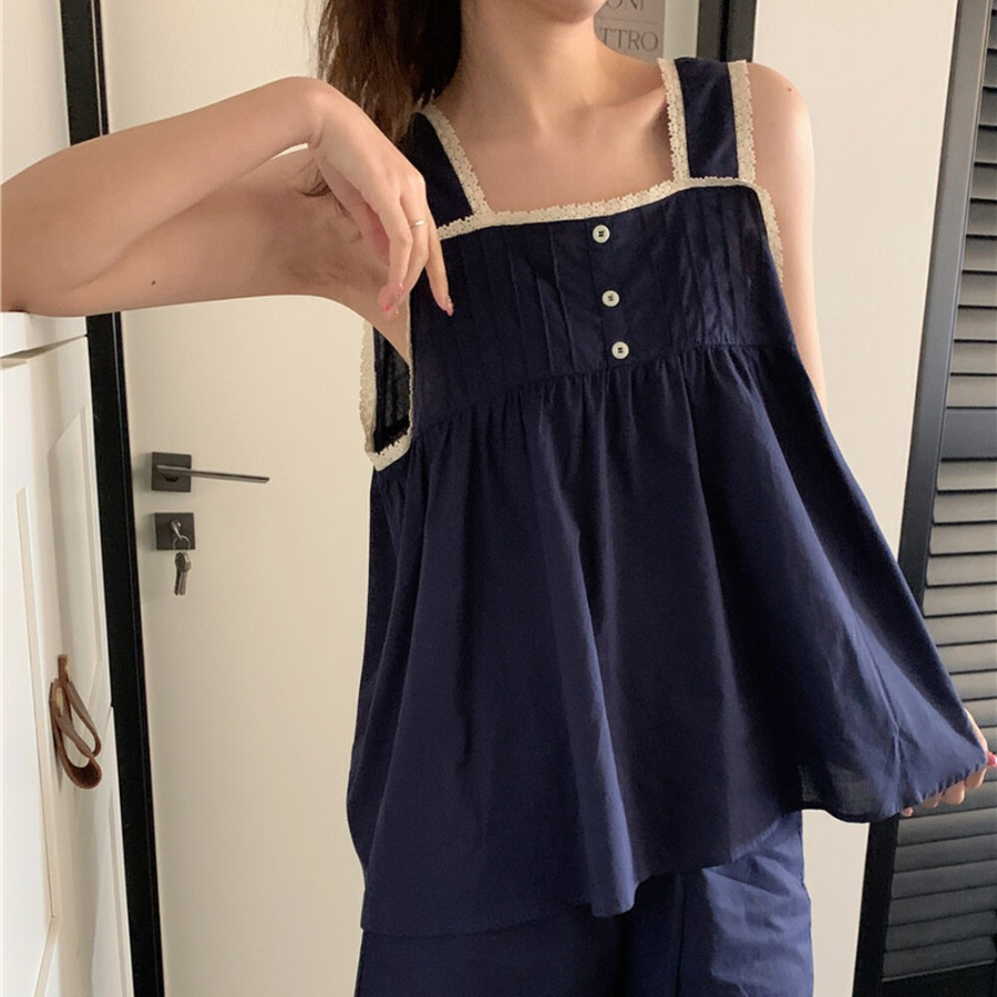 Reve – Navy Square Neck Lace Sleeveless Pajama Set